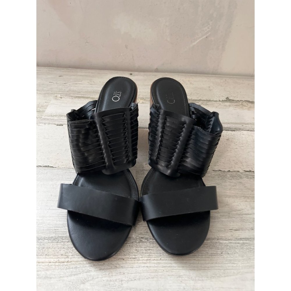 Cato woman’s black sandals with tan block heels size 10